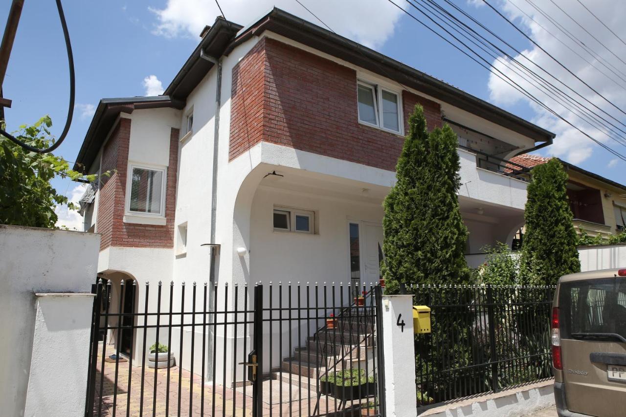City Center Corner Prilep Buitenkant foto